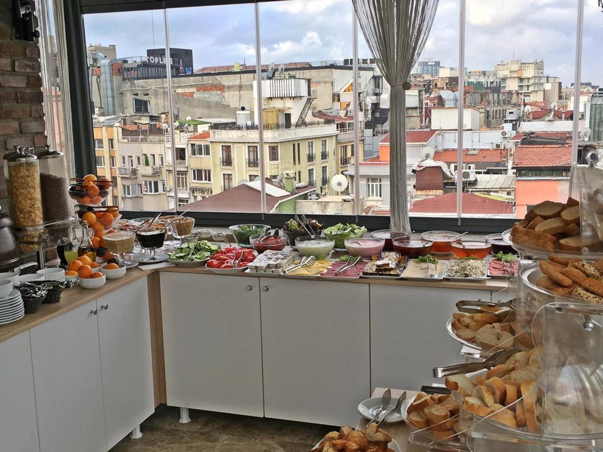 Taksim Line Hotel Istanbul Bagian luar foto